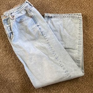 Size 8 American Eagle 90’s Wide Leg